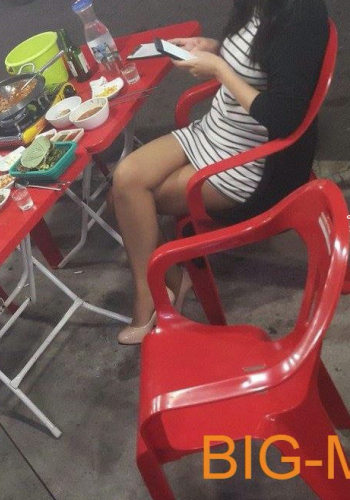 นึกสนุกให้เมียถ่างหีร้านข้าว ตื่นเต้นดี