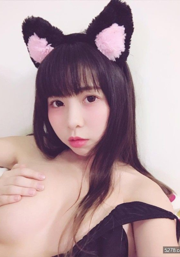 [รูป sexy] ถ่ายแบบสาวน่ารักวัย 20 น่ารักสดใส [11 รูป]