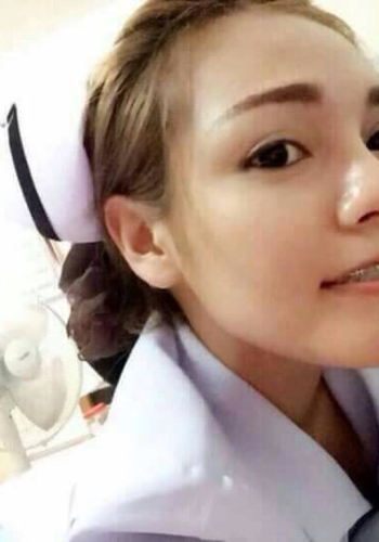 พยาบาลขี้เงี่ยน [14 รูป]