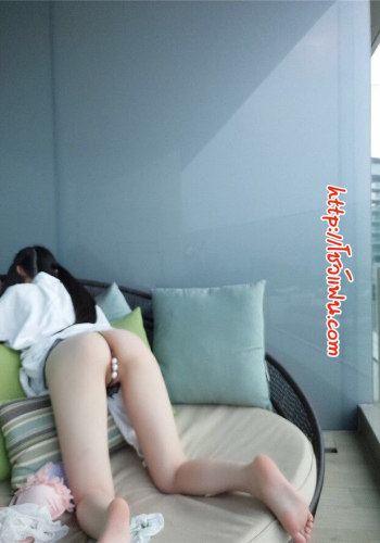 [รูปเมีย] สาววัยรุ่น งานขาวเนียน นมใหญ่หอยเกลี้ยงเนียนสุดๆ [9 รูป]